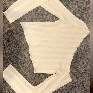 Cute white cream top